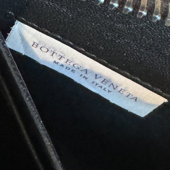 BOTTEGA VENETTA ZIPPER WALLET - Picture 11 of 11